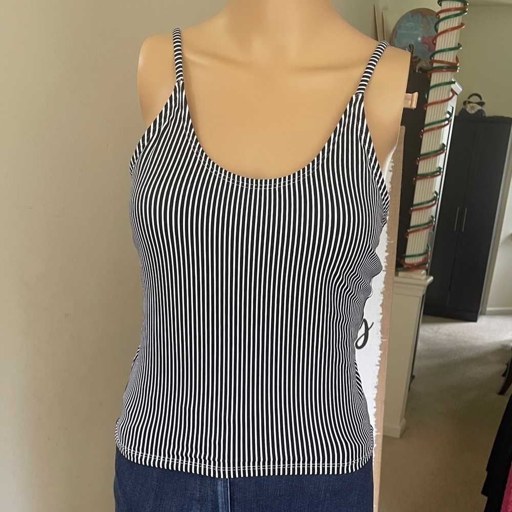 NWOT Tankini Stripes Swim Top Size: 8-10